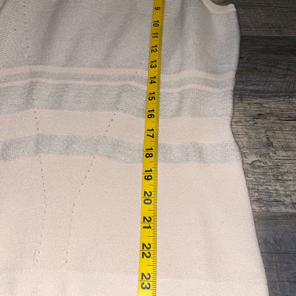 Sweater - Picture 4 of 6
